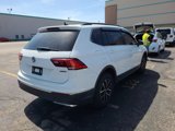 Used 2021 Volkswagen Tiguan SE w/ 3rd Row Seat Package image 4