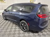 New 2025 Chrysler Pacifica Limited image 5