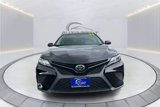 Used 2020 Toyota Camry SE image 2