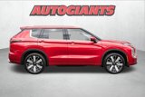 New 2025 Mitsubishi Outlander SEL image 3