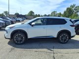 New 2026 Nissan Rogue Platinum image 4