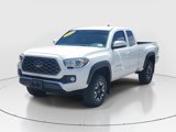Used 2022 Toyota Tacoma TRD Off-Road image 4
