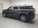 Used 2023 GMC Terrain SLT image 3