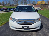 Used 2013 Honda Odyssey Touring Elite image 3