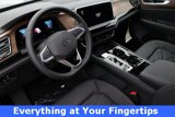 New 2025 Volkswagen Atlas SE image 2