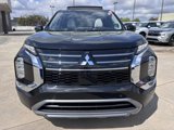 New 2025 Mitsubishi Outlander SE image 2