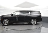 New 2025 Chevrolet Suburban Premier image 4