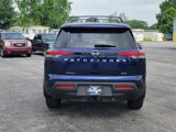 New 2025 Nissan Pathfinder SV w/ SV Premium Package image 6