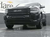 Used 2023 GMC Acadia SLE w/ Driver Convenience Package image 4