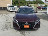 Used 2023 Nissan Altima 2.5 SV image 2