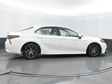 Used 2023 Toyota Camry SE image 4