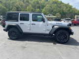 Used 2023 Jeep Wrangler Unlimited image 2