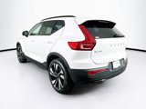 Used 2025 Volvo XC40 B5 Plus image 5