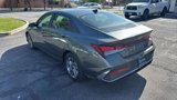 Used 2024 Hyundai Elantra SEL image 3