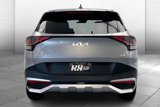 Used 2025 Kia Sportage LX image 3