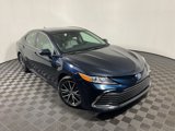 Used 2021 Toyota Camry XLE image 3