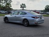 New 2025 Lexus ES 300h w/ Premium Package image 4