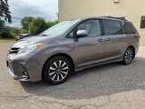 Used 2019 Toyota Sienna LE image 4