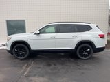 New 2025 Volkswagen Atlas SE image 2