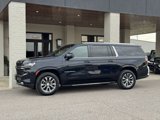 Used 2022 Chevrolet Suburban LT w/ LT Signature Plus Package image 5