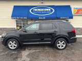 Used 2017 Ford Explorer XLT w/ Equipment Group 202A image 3
