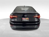 Used 2024 Volkswagen Jetta SE image 5