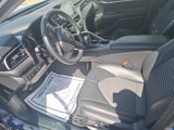 Used 2023 Toyota Camry SE image 3