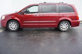 Used 2015 Chrysler Town & Country Touring w/ Driver Convenience Group image 3