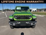 New 2025 Jeep Gladiator Sport image 5