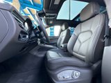Certified 2024 Porsche Macan image 5