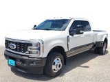 New 2025 Ford F350 4x4 Crew Cab DRW Super Duty image 2