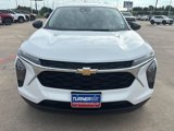 Certified 2025 Chevrolet Trax LS w/ Driver Confidence Package image 2