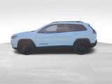 Used 2023 Jeep Cherokee Altitude Lux image 2