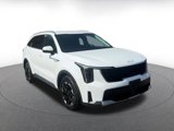 Used 2024 Kia Sorento S image 3