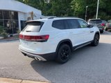 New 2025 Volkswagen Atlas Peak Edition SE image 3