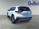 Used 2022 Nissan Rogue S image 5