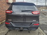 Used 2015 Jeep Cherokee Latitude w/ Cold Weather Group image 3