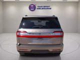 Used 2018 Lincoln Navigator Select image 4