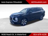 New 2025 Mitsubishi Outlander SE image 3