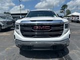 New 2025 GMC Sierra 1500 SLT w/ SLT Premium Plus Package image 2