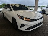 Used 2022 Kia Forte LXS w/ LXS Technology Package image 3