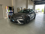 Used 2021 Toyota Camry SE image 2