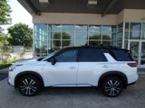 New 2025 Nissan Pathfinder Platinum w/ Cargo Package image 4