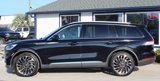 Used 2020 Lincoln Aviator Reserve w/ Equipment Group 202A image 2