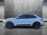 Certified 2023 Porsche Macan Turbo image 2