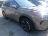 Used 2024 Nissan Rogue SV image 5
