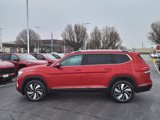 Used 2024 Volkswagen Atlas SEL image 2