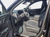 New 2025 Chevrolet Traverse LT image 3