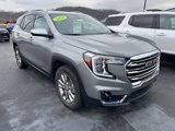 Used 2024 GMC Terrain SLT w/ Infotainment Package II image 2