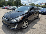 Used 2013 Hyundai Accent SE image 3
